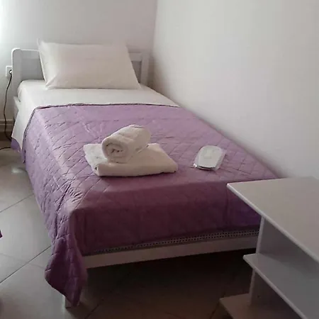 Andros Lighthouse Apartment